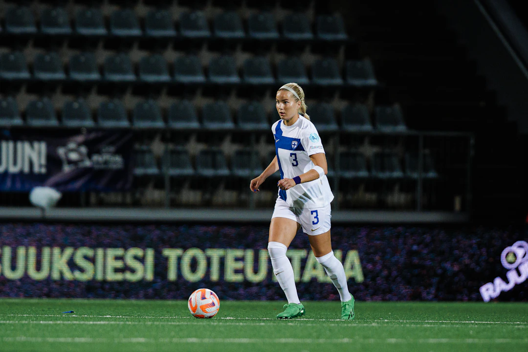 Eva Nyström Nations Leaguen ottelussa Turussa syyskuussa 2023.