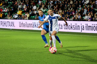 Katariina Kosola Nations Leaguen ottelussa Slovakiaa vastaan syyskuussa 2023.