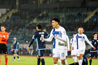 Pyry Soiri tuulettaa maaliaan San Marinoa vastaan marraskuussa 2023.
