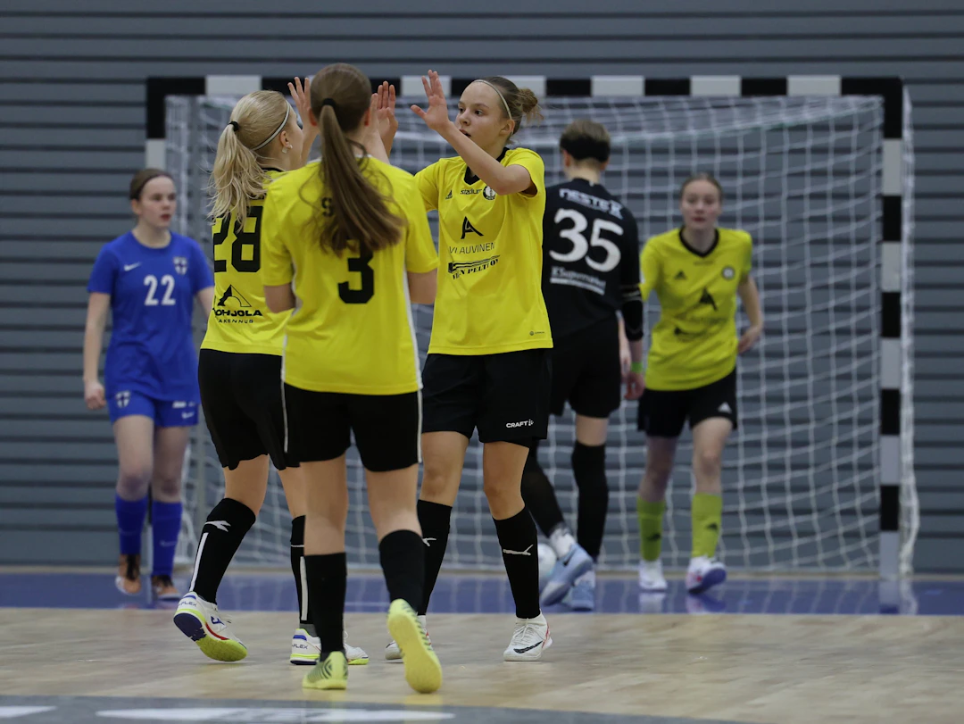 Keski-Suomesta tulevista pelaajista koostunut PaRi United on onnistunut juuri maalinteossa.
