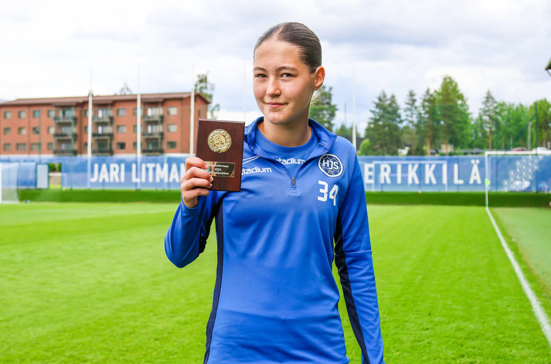 Camilla Huttunen valittiin Helmariturnauksen 2024 tähdistöjoukkueen maalivahdiksi.