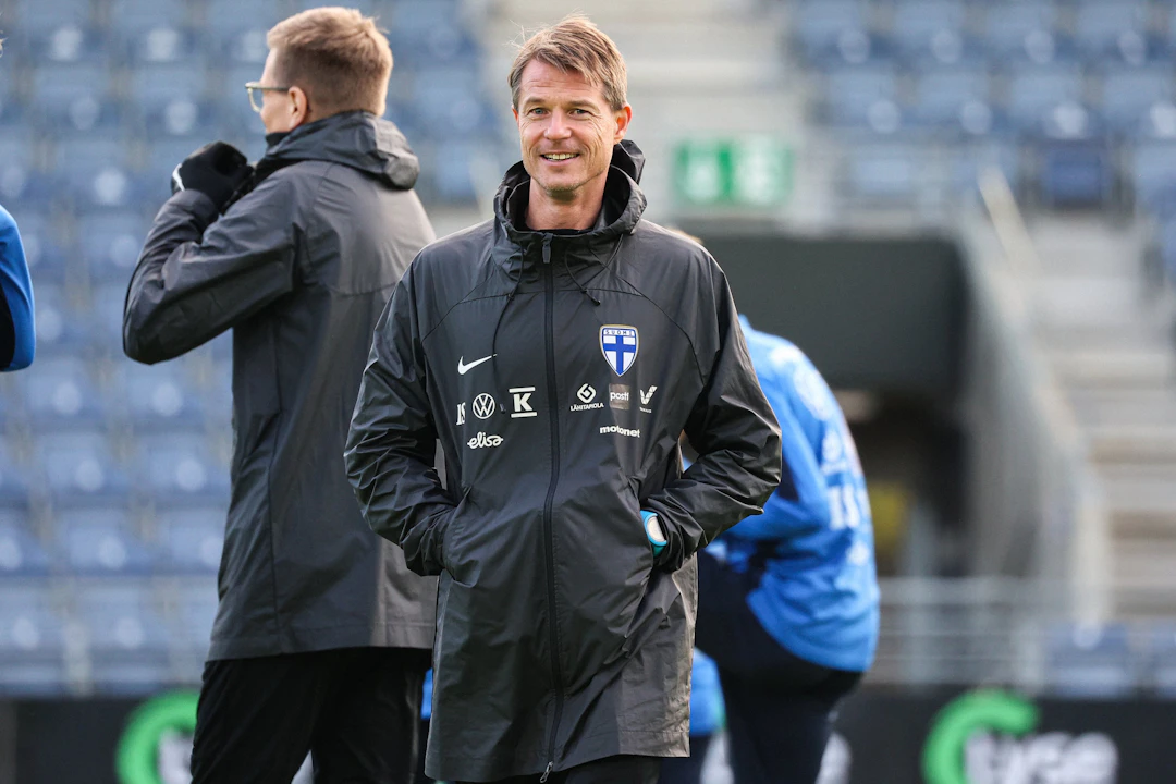 Päävalmentaja Mika Lehkosuo.
