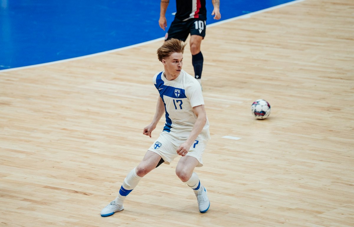 Tuomas Pulkkinen tavoittelee Suomifutsalin kirkkainta kärkeä