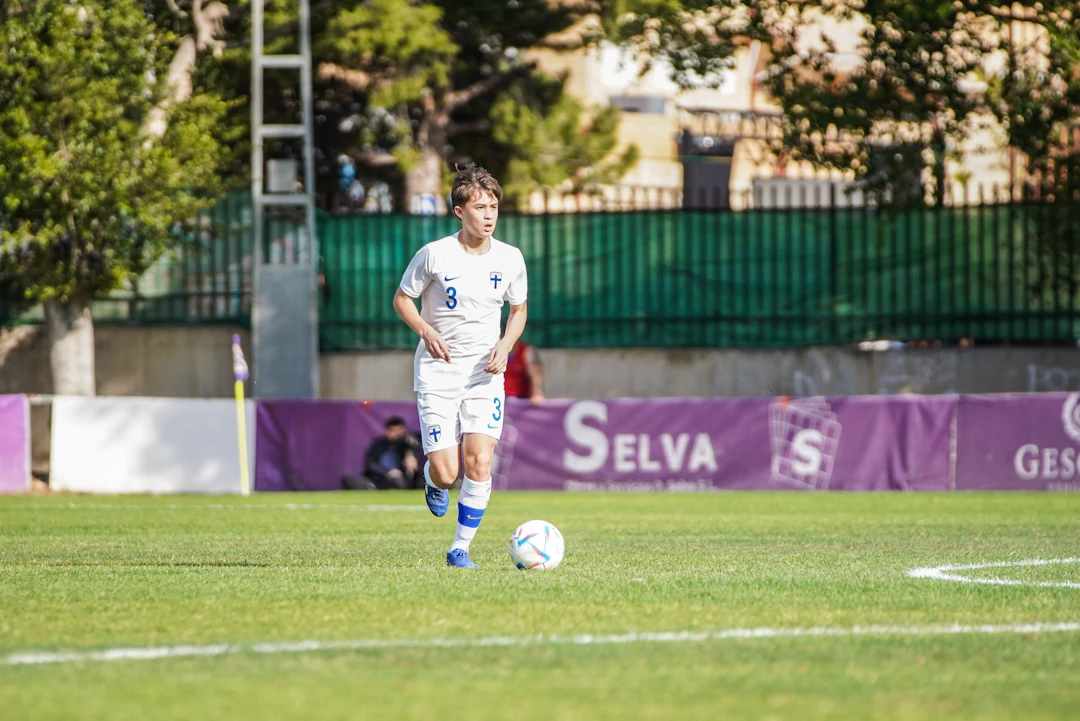 Samuel Heikari ja Minihuuhkajat pääsevät pian pelaamaan kotiyleisön edessä.