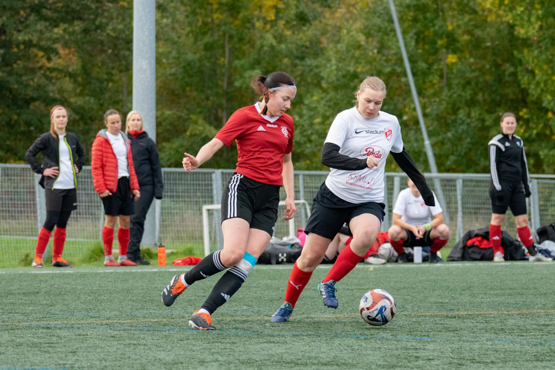 Harrastefitusturnaus 5v5 Cup pelataan 13:lla paikkakunnalla