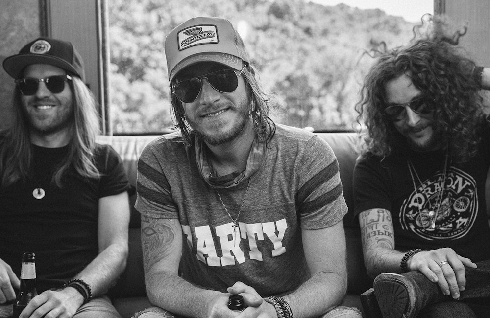 The Cadillac Three Dancin' In The Dirt Party