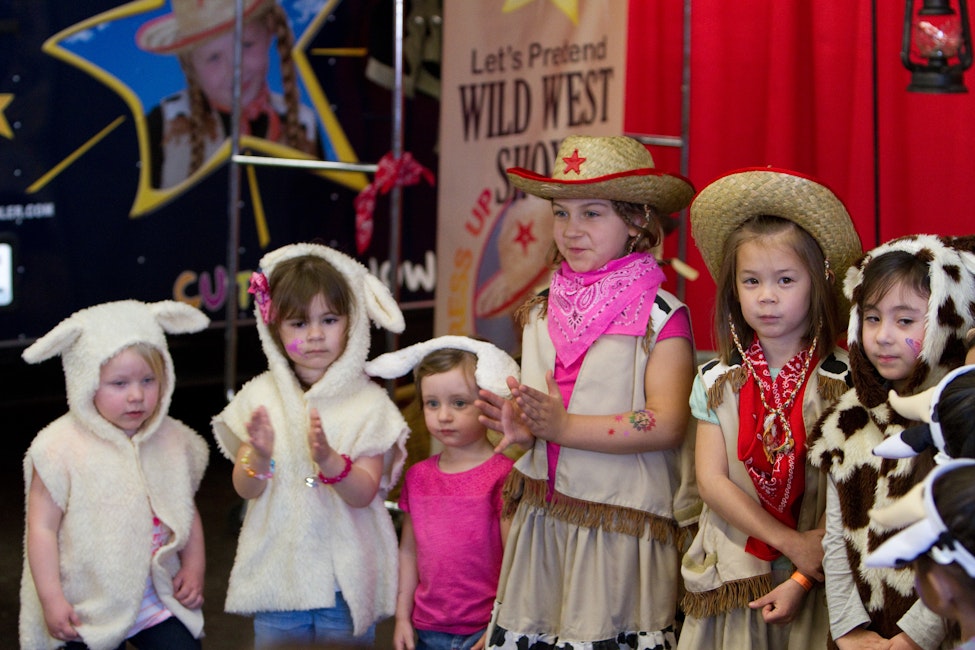 Let's Pretend - Cutest Show on Earth