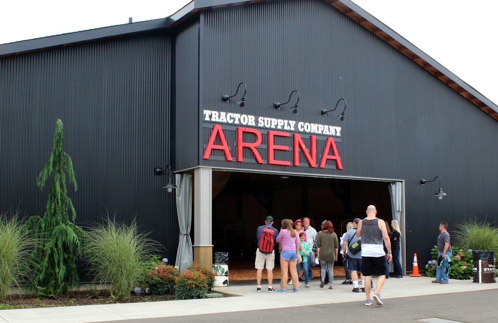 Arena T - Tractor Supply Arena