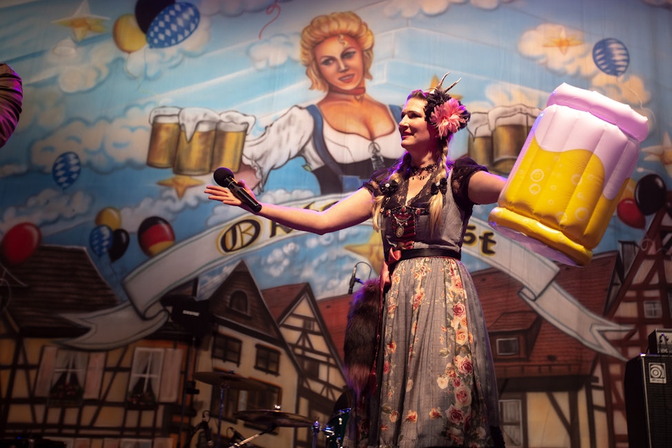 Manuela Horn Kinderhaus Show