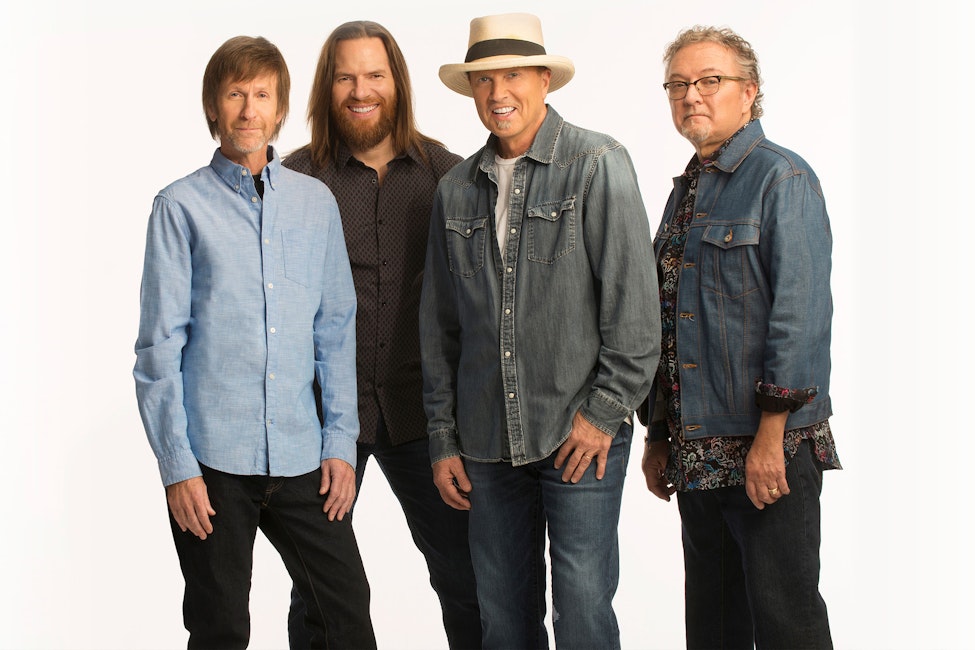 Sawyer Brown Dancin' In The Dirt Party