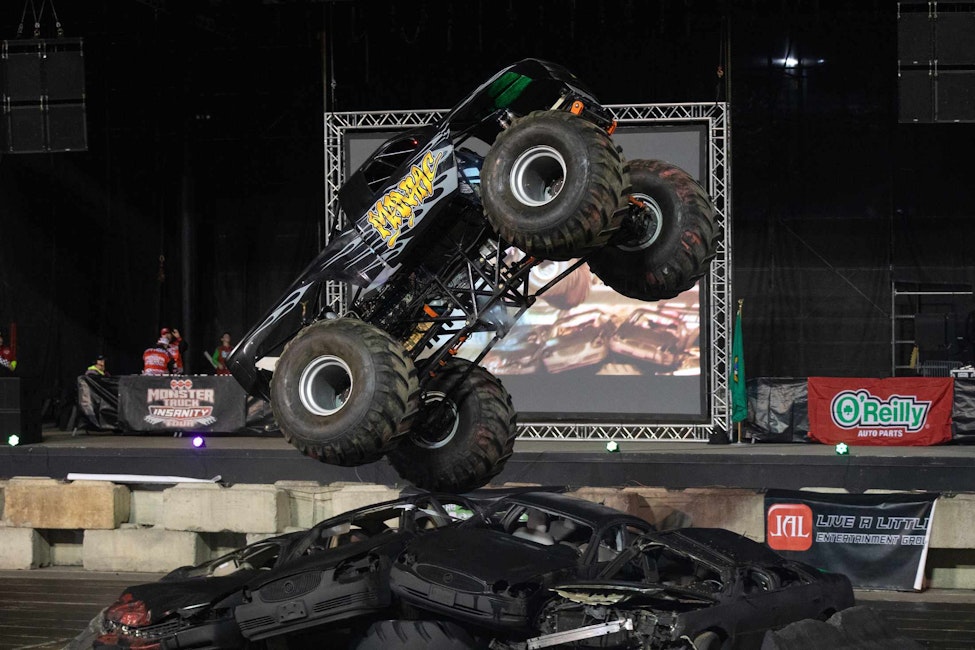 Monster Truck Insanity Tour - Round 1: Speed & Skill Showdown