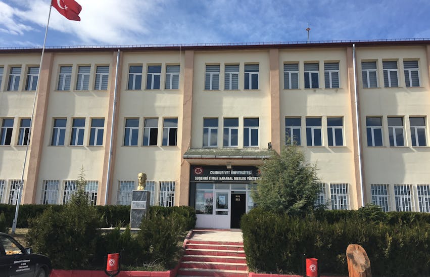 Cumhuriyet University Suşehri School