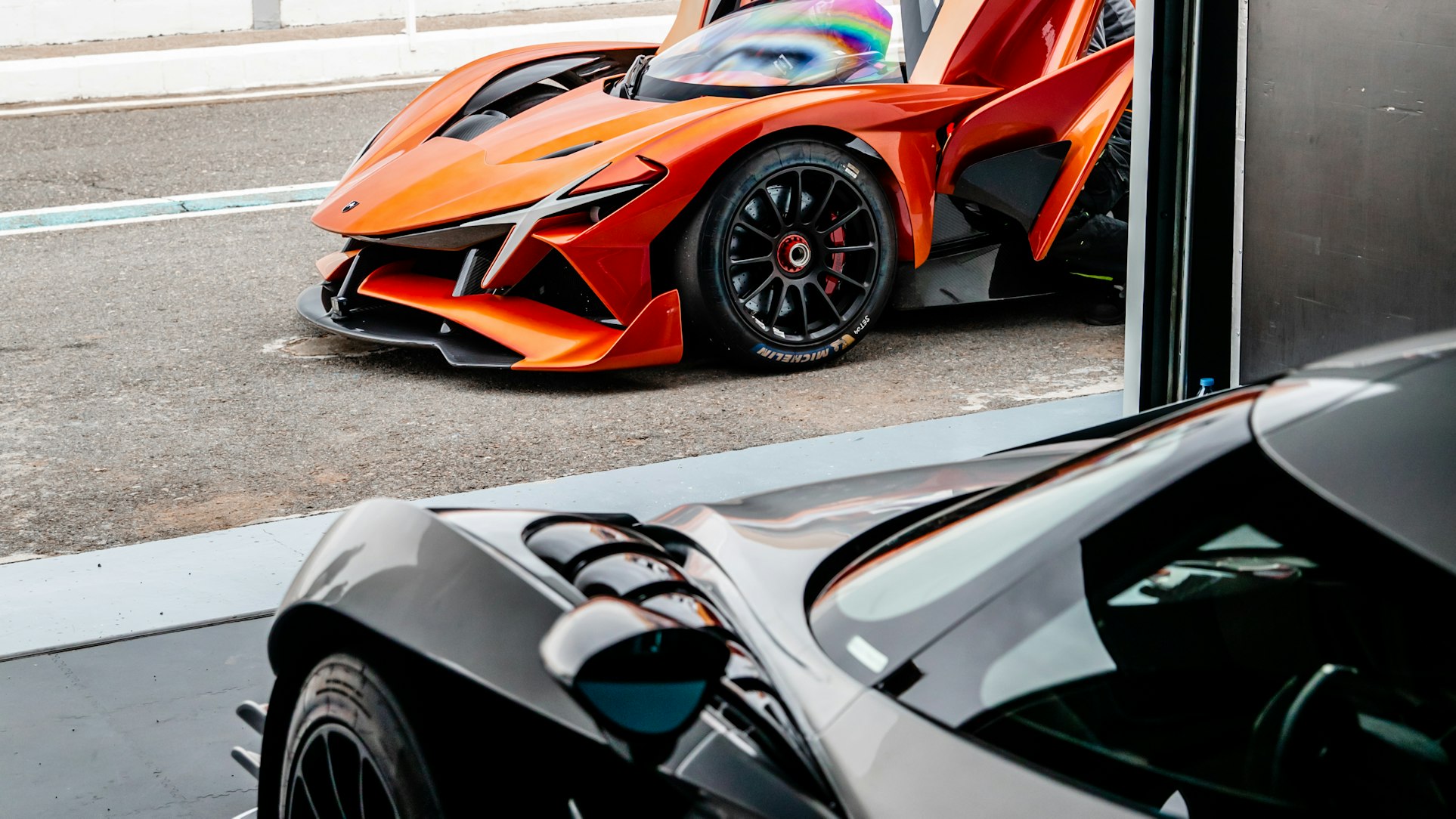 Apollo Hypercars | Apollo