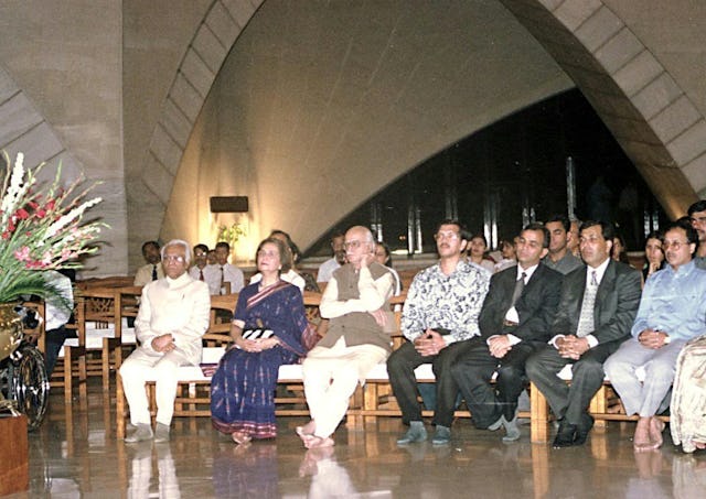India’s Home Minister, Mr. L. K. Advani (third from left), and other guests listen to a choir service at the Baha’i House of Worship in New Delhi commemorating the Indian Army’s “Haifa Day” on 23 September 2000.