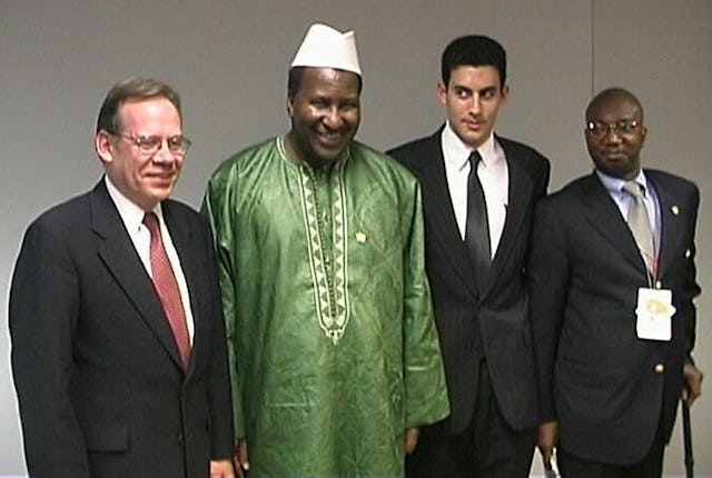 President Alpha Oumar Konare of Mali, UNOPS Executive Director Reinhart Helmke, GTO President Neysan Rassekh, and H.E. Ambassador Diarra of Mali attend a UNOPS roundtable at the State of the World Forum in New York.