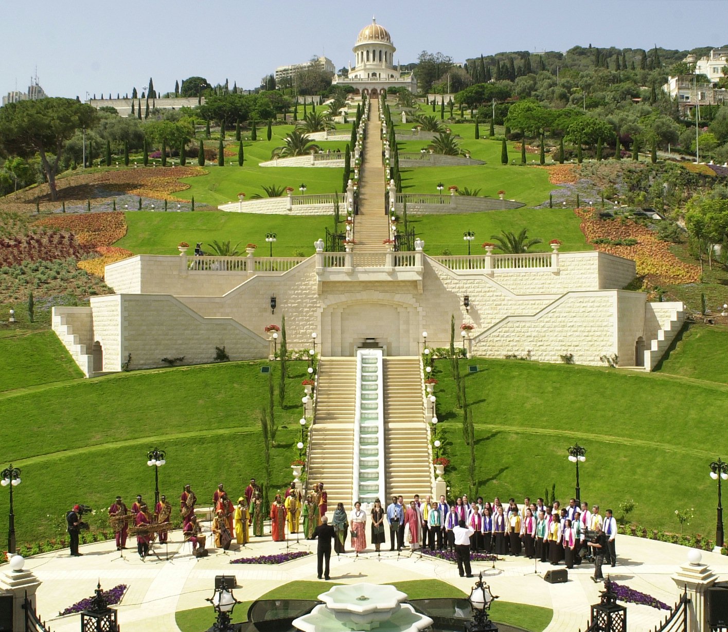 The Congo Baha'i Youth Choir and the Baha'i World Centre Choir sang devotions together prior to the ascent of the Terraces on Mount Carmel by thousands of Baha'is from around the world.