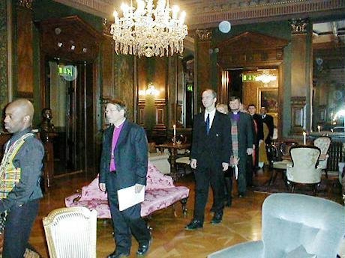 A procession of representatives of 25 religions in Norway enter a hall at the Norwegian Academy of Science and Letters for the signing of the Oslo Declaration on Freedom of Religion or Belief on 8 November 2001.