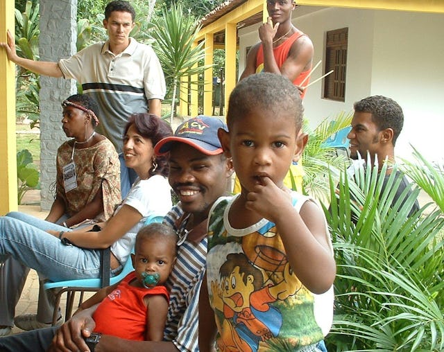 Children mixed with youth and adults at the Afro-Descendants Gathering held in Salvador, Brazil.