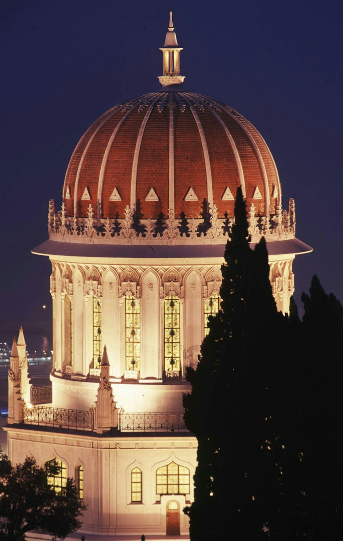 The Shrine of the Bab at night.