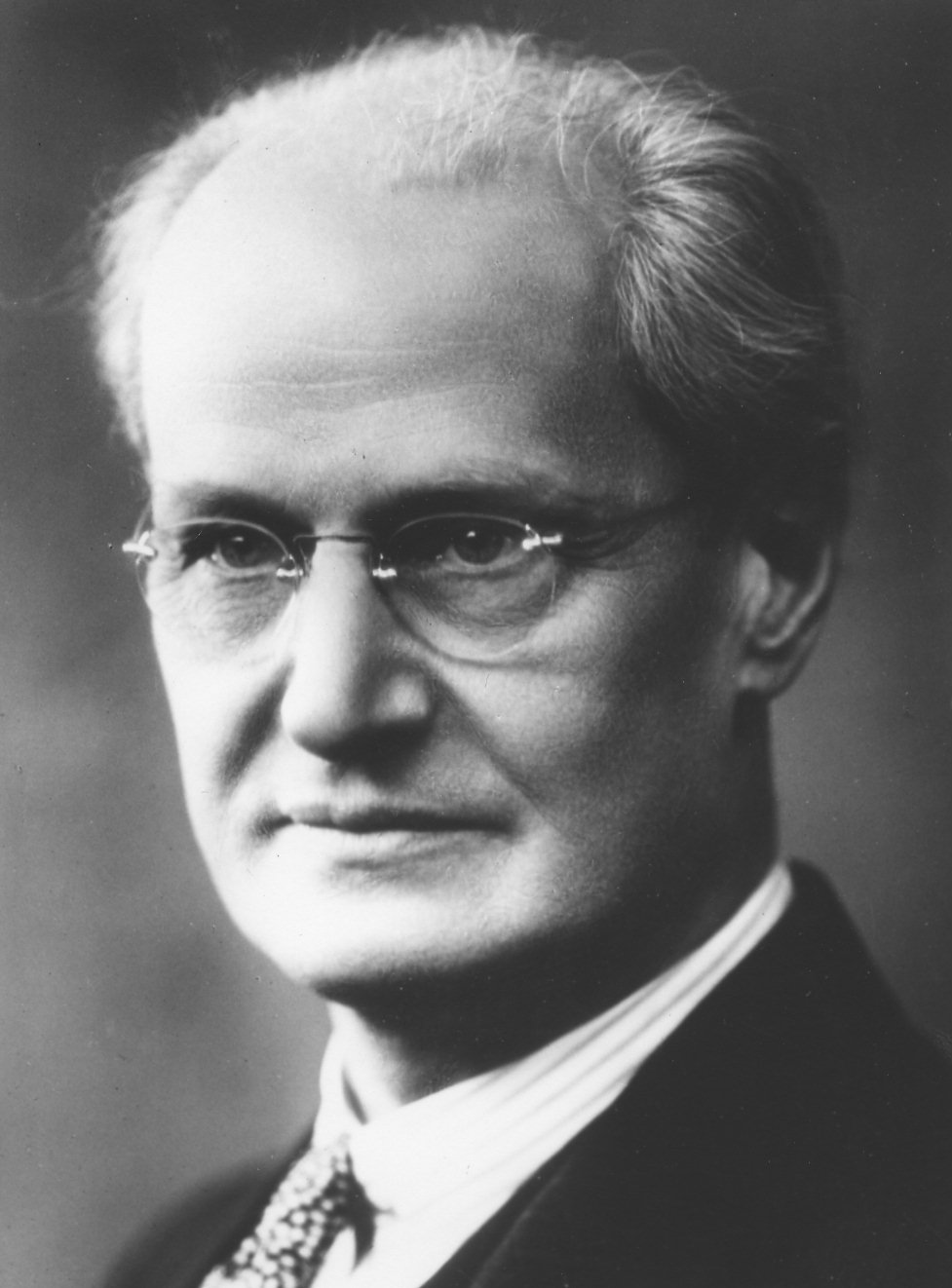 William Sutherland Maxwell.