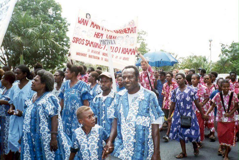 Baha'is from Pango and Port Vila communities parading through the capital's main streets.