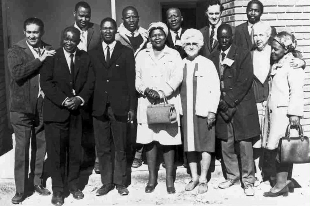 Members of the National Spiritual Assembly of the Baha'is of Lesotho and other Baha'is (1970s).