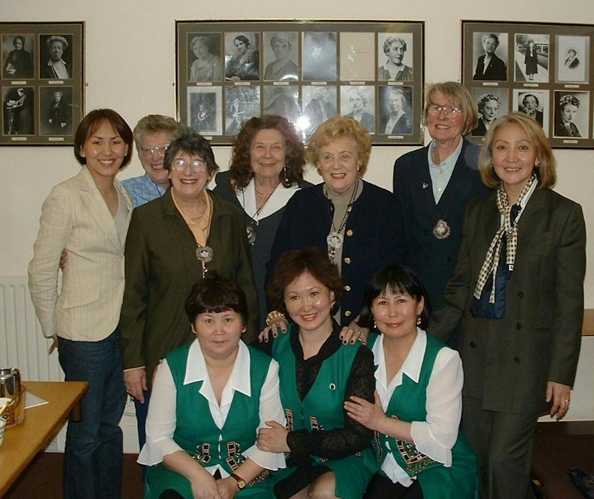 Mrs. Hainsworth (back row, fourth from left) with Siberian women and members of the National Council of Women of Great Britain.