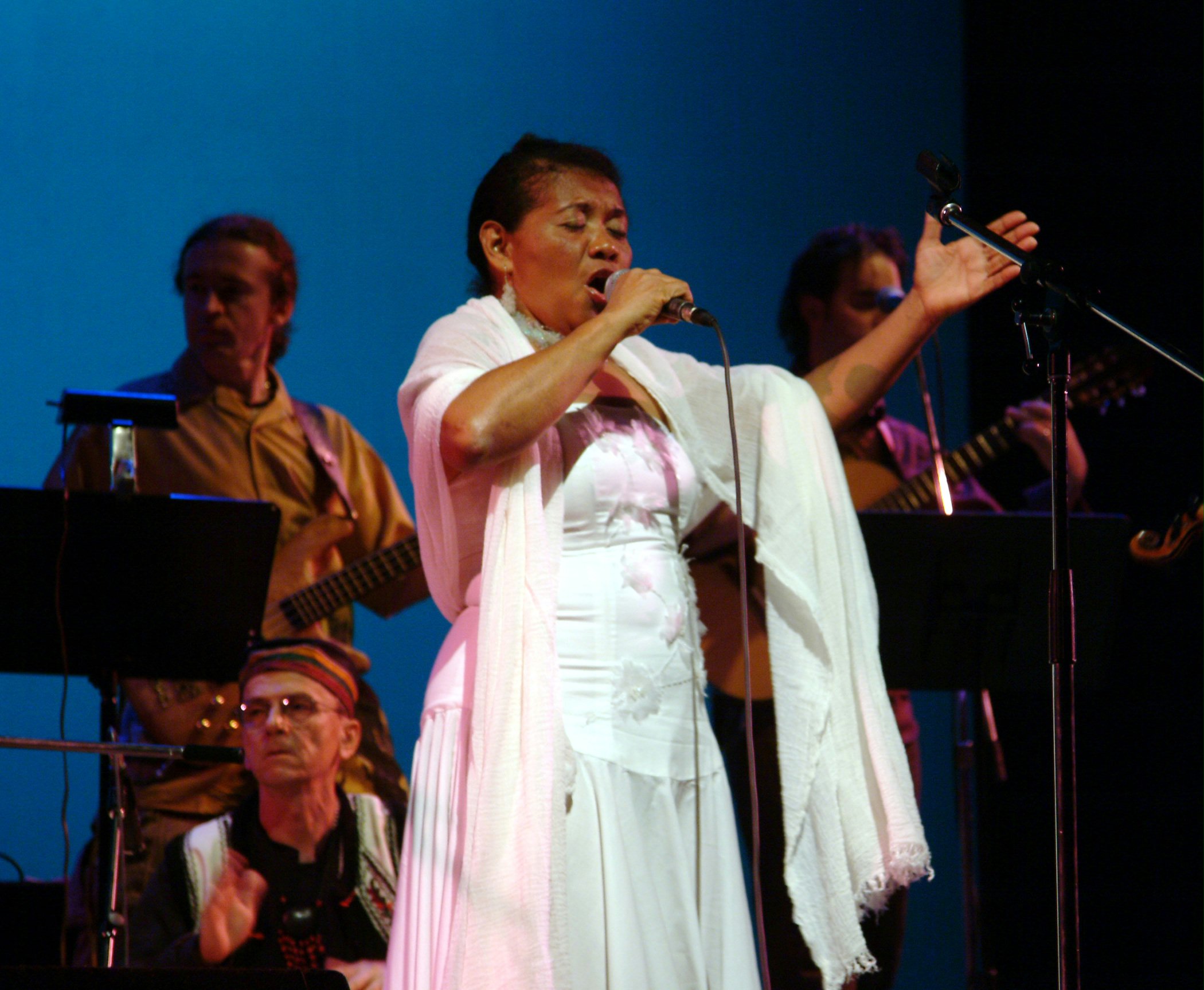 Leonor Dely with Millero Congo. Photo by Alistair Eagle.