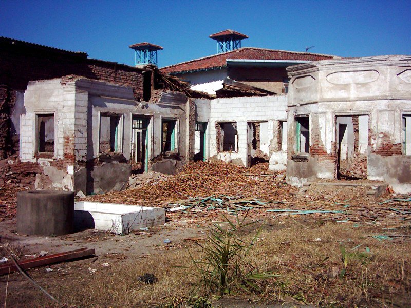 Gravesite of Quddus, an early apostle of the Baha'i Faith, during its demolition, Babol, Iran, April 2004.