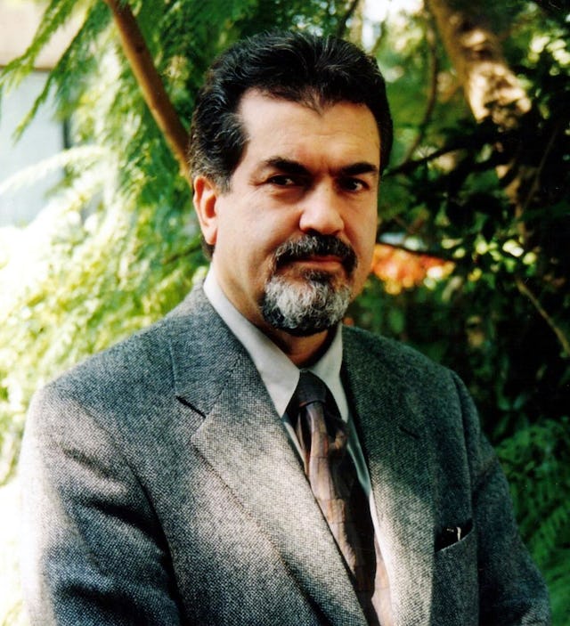 Sirus Naraqi (1942-2004).