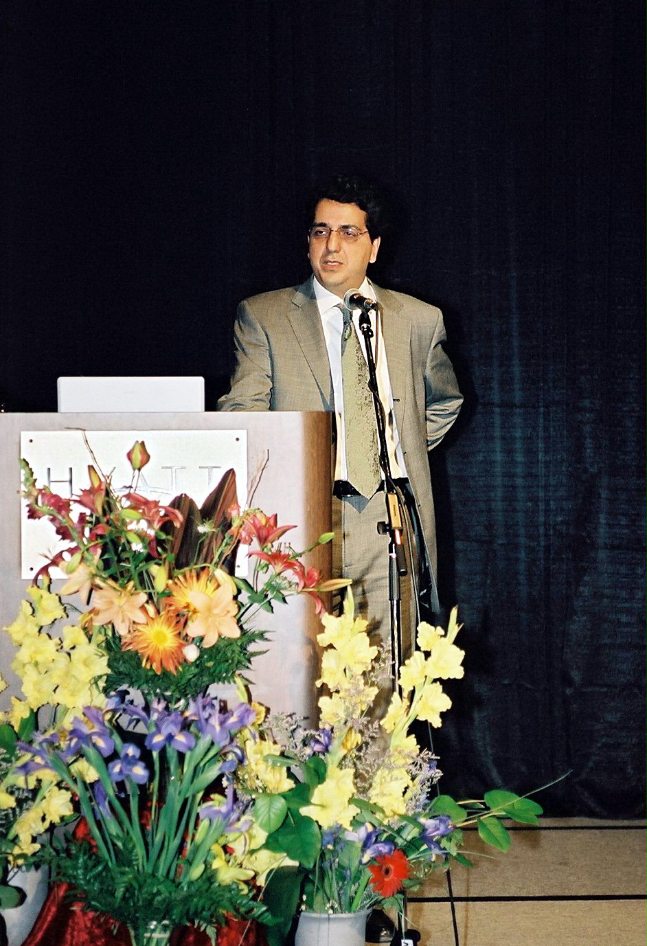 Siamak Hariri, who designed the first Baha'i Temple of South America, to be located in Chile.