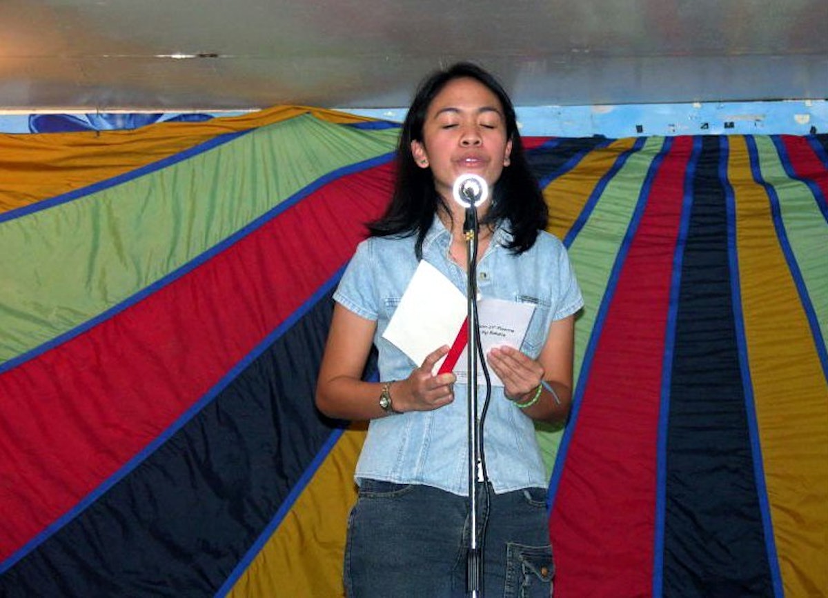 Bahiyyih Ancheta reading a poem at the Baha'i National Arts Festival in the Philippines.