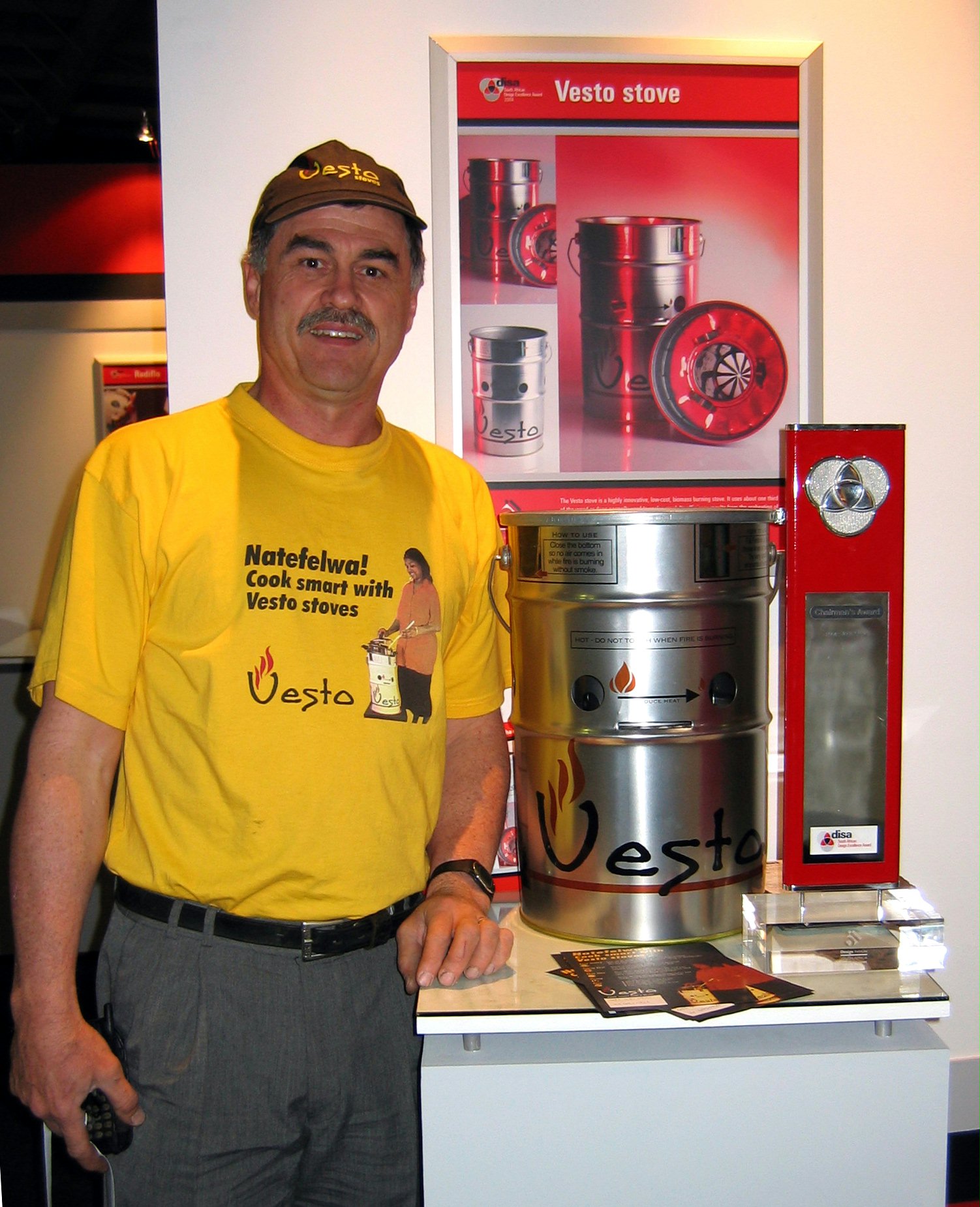 Crispin Pemberton-Pigott with the Vesto stove.