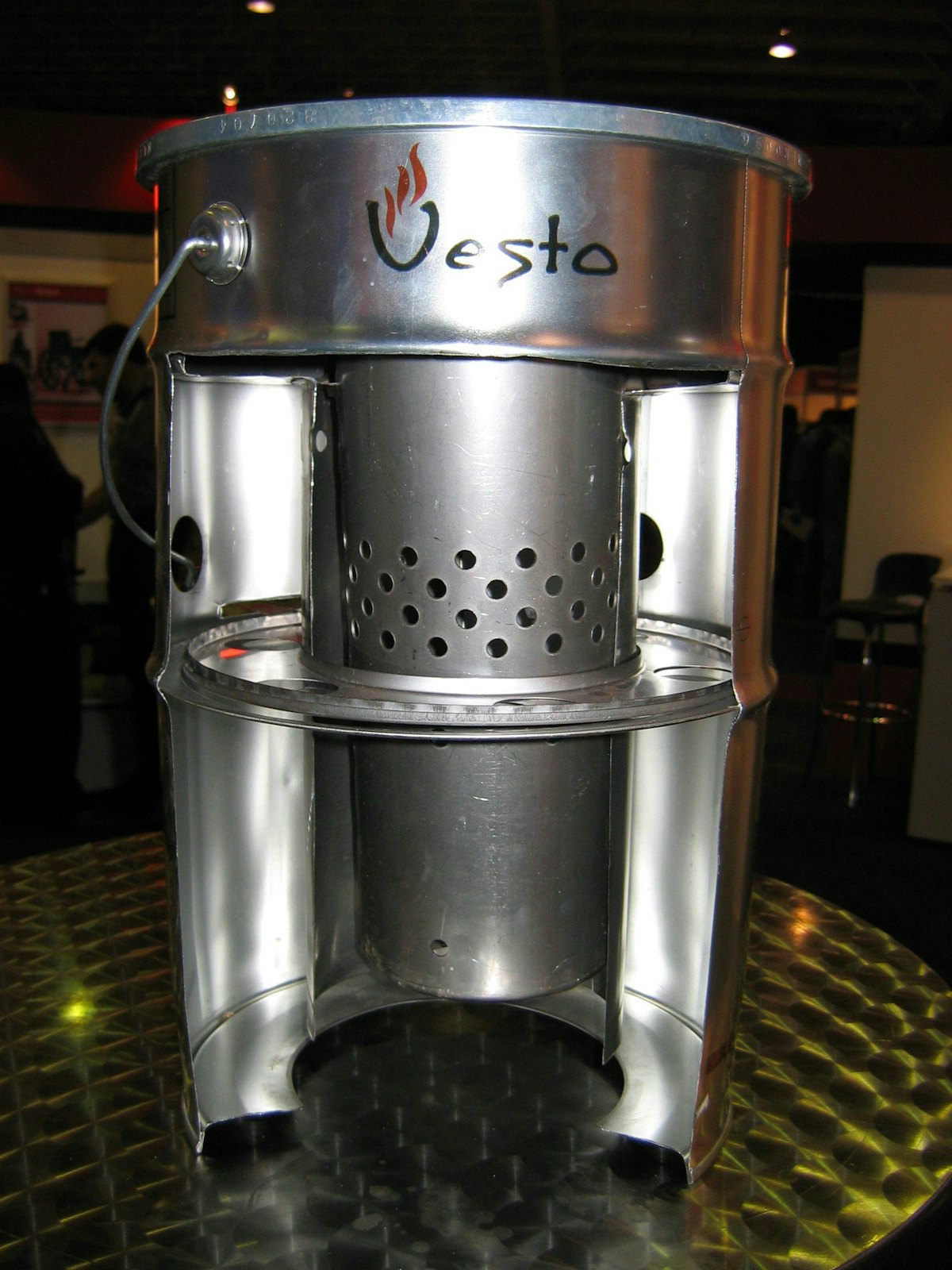Cutaway model of the Vesto stove showing the chambers that preheat the incoming air, boosting the stove's efficiency.