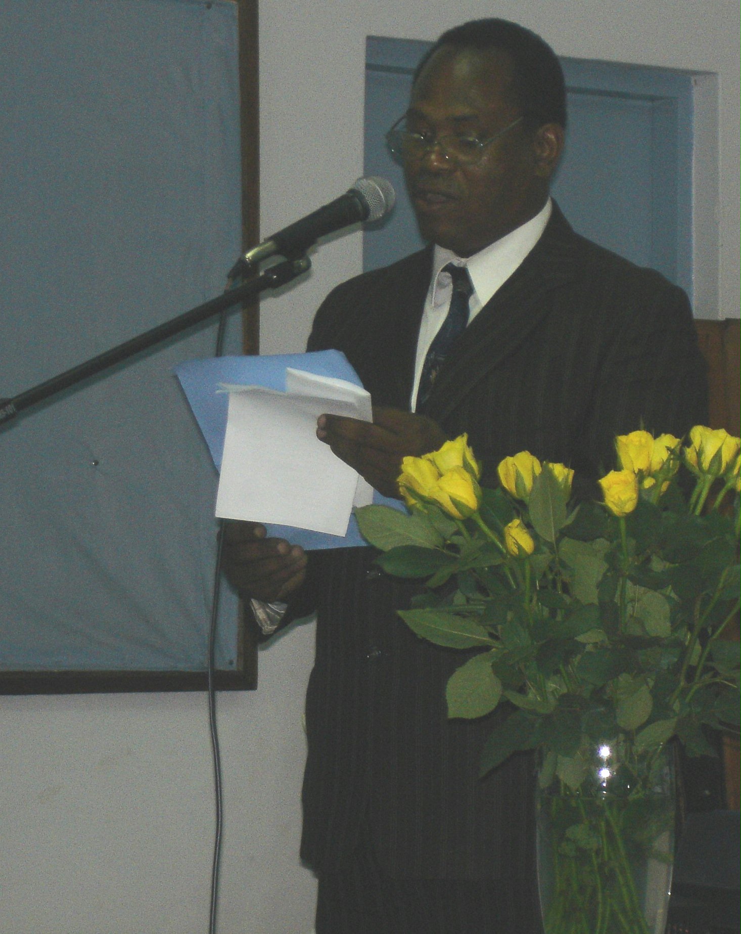 The secretary of the National Spiritual Assembly of the Baha'is of Tanzania, Shabani Seffu, at the International Day of Peace gathering.