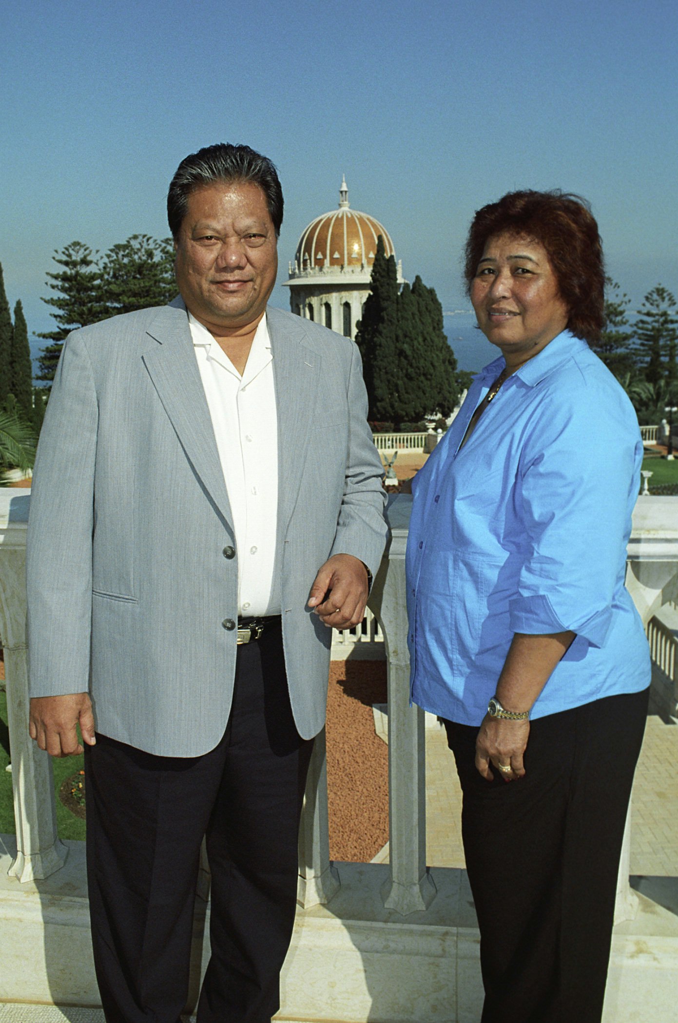 President Kessai Note and Mrs. Note before entering the Shrine of the Bab.