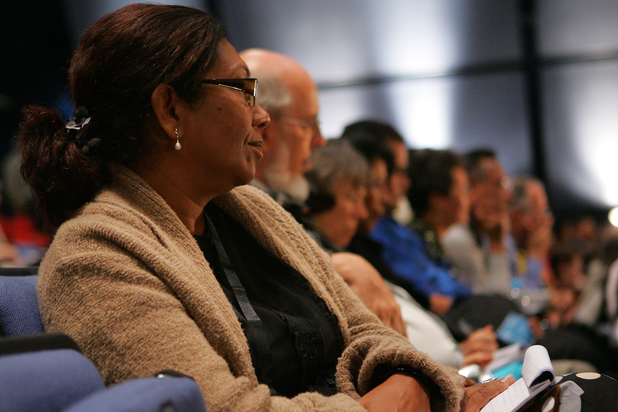 کانونشن بین المللی بهائی هر پنج سال یکبار و برای انتخاب اعضای بیت العدل اعظم برگزار میشود که در طی آن نمایندگان فرصت خواهند داشت که با یکدیگر به مشورت بپردازند.