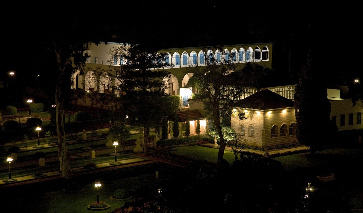 The Shrine of Baha’u’llah in the foreground, and the Mansion of Bahji behind it, are the site of a special program at 3 a.m. on 29 May to mark the 116th anniversary of His passing. His final hours were in a room on the second floor of the mansion.