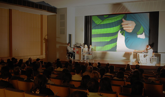 Soul Food is held in a theater at the State Library of Victoria, an imposing building in the heart of Melbourne, Australia’s second-largest city.