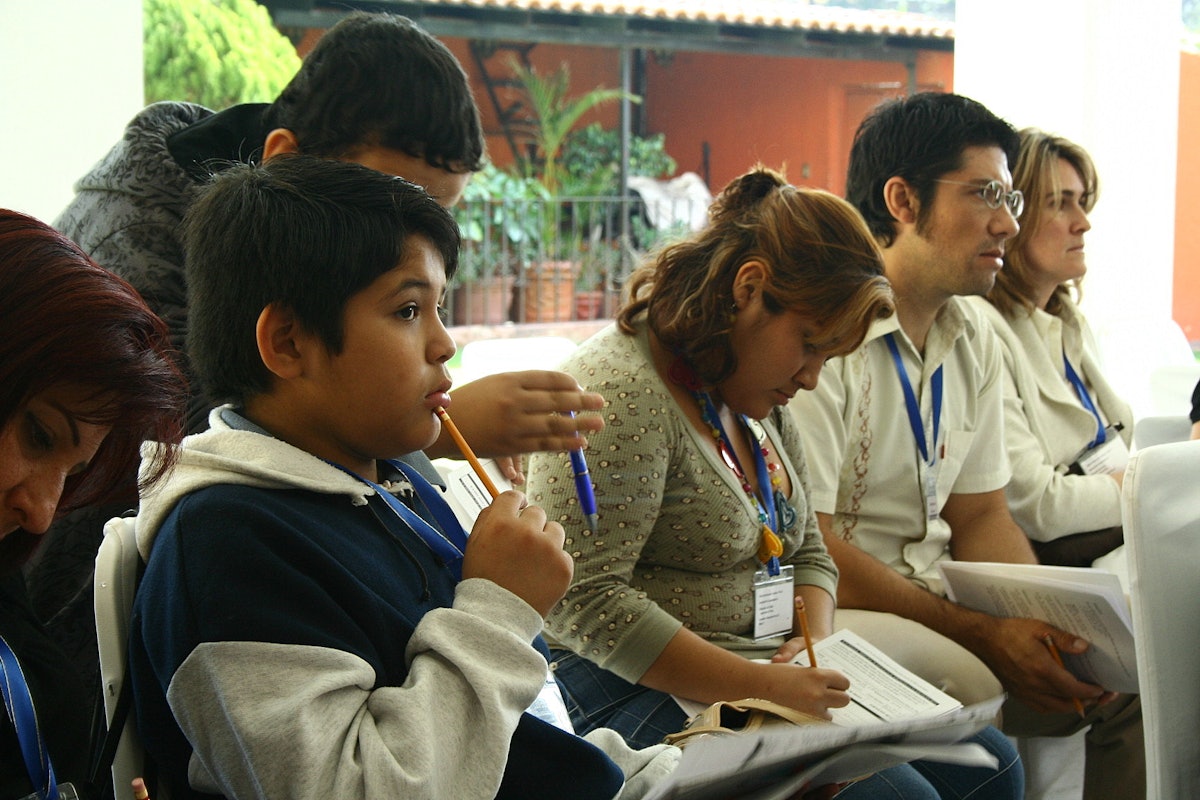 In Guadalajara, people of all ages consult together as they plan future activities.