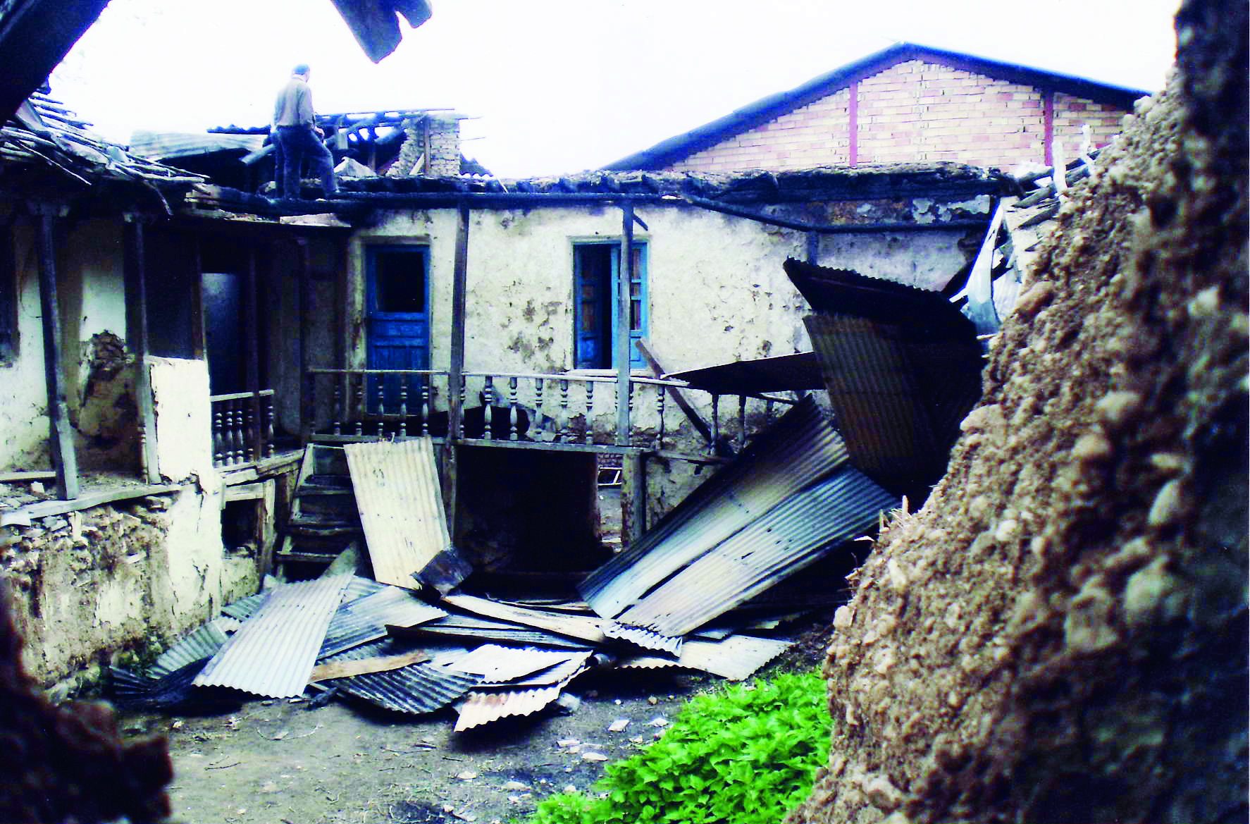 In May 2007, the home of a Baha'i in the village of Ivel was set ablaze by unknown arsonists.