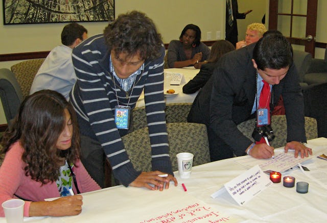 Young people from around the world gathered together in New York at the UN High Level Meeting on Youth, 25-26 July 2011, to discuss solutions to such global challenges as poverty reduction and environmental degradation. This workshop, held at the UN offices of the Baha'i International Community on Tuesday 26 July focused in part on how new communications technologies can foster an improved dialogue among youth around the world.