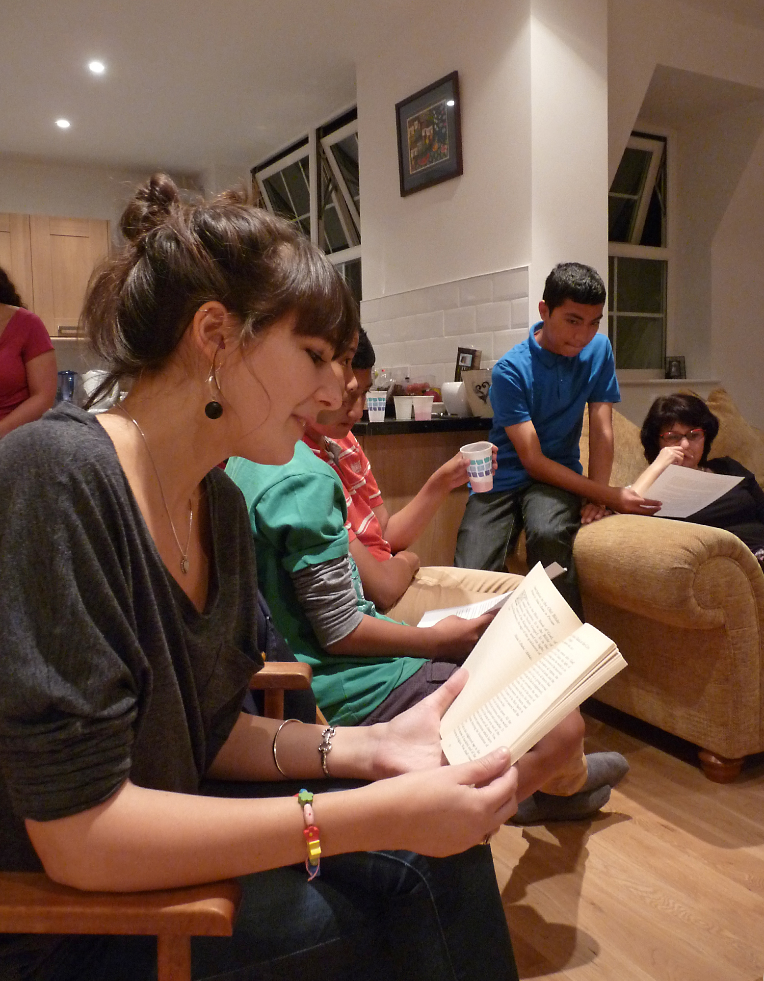 شنبه ۱۰ سپتامبر گروهی در شهر ردینگ انگلستان با هم دیدار کردند تا سخنان حضرت عبدالبهاء در اوّلین سخنرانی عمومی اش در غرب، یعنی در سیتی تمپل لندن، را که درست ۱۰۰ سال پیش رخ داد، با هم مطالعه کنند.