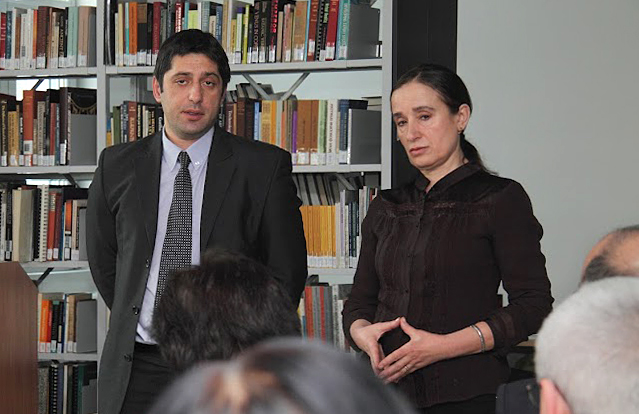 A conference held on 9 February in Sofia, Bulgaria, explored Iran's effort to bar young Baha'is from higher education. Georgi Kalaydzhiev of the Bulgarian Prime Minister's office, pictured left, pledged the support of the Prime Minister in helping to defend Iranian Baha'is.