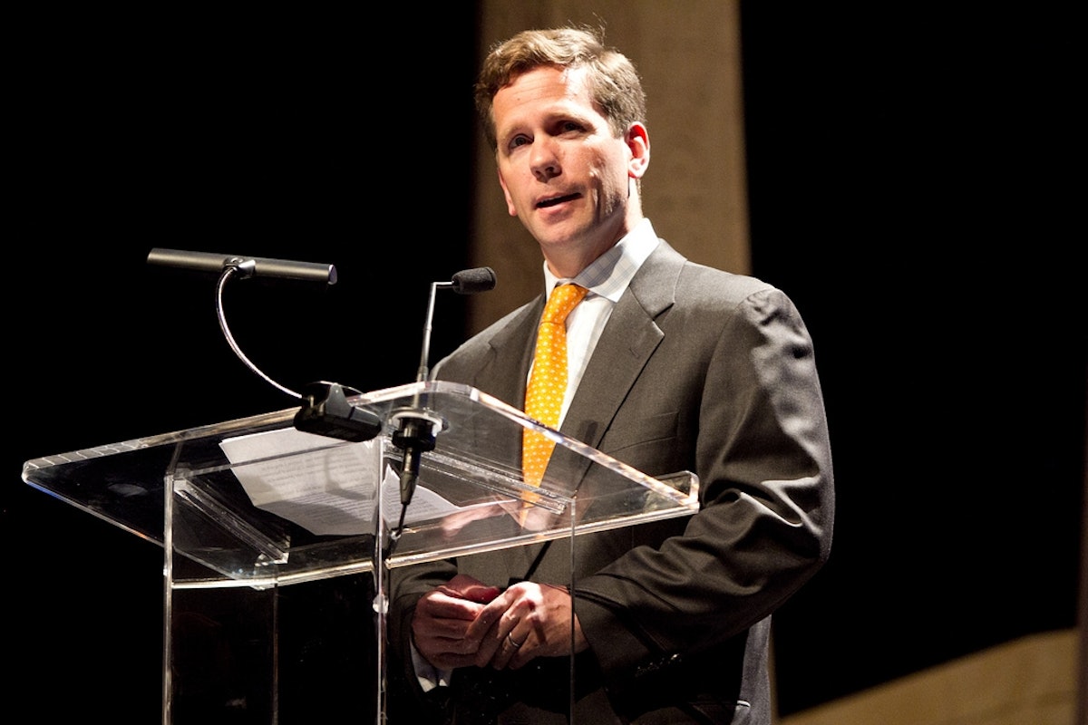 Illinois Congressman Robert Dold addressed the audience at the Chicago Theatre on 28 April 2012, acknowledging Baha'i efforts to build a more unified society.