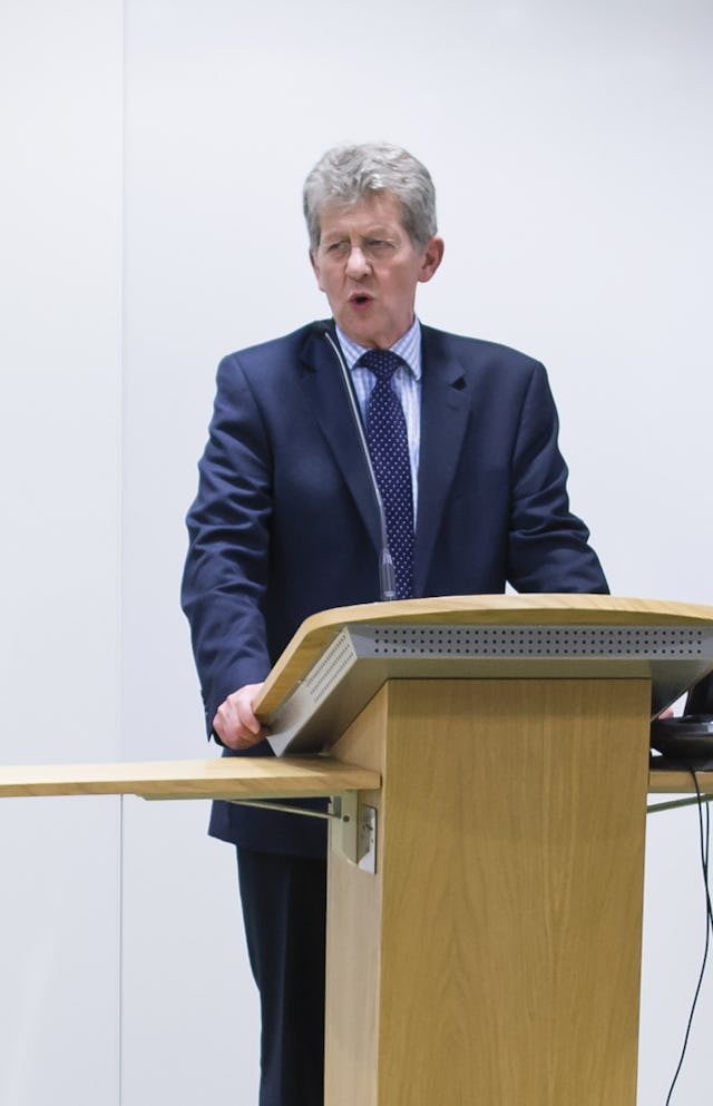 UK Minister for Integration, Don Foster MP, addresses a reception held for Baha’is at the headquarters of the Department for Communities and Local Government, 28 November 2012.