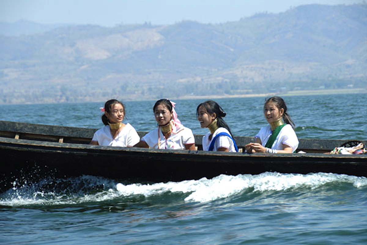 In the film Kayan Beauties, Kayan Lahwi women Mu Yan, Mu Pau, Mu Dan and Mu Lai are shown travelling from their remote village to the distant city of Taunggyi to sell handicrafts.
