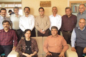 عکسی از بهائیان از سراسر ایران که در سال ۲۰۱۲ دستگیر و همگی در یزد همزمان محاکمه شدند.