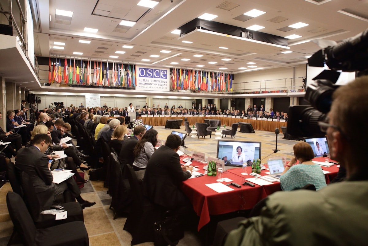نشست «عملی‌سازی بُعد انسانی» (HDIM) که توسط سازمان امنیت و همکاری اروپا (OSCE) برگزار شد. (عکس: پیتر مارکوفسکی /OSCE).