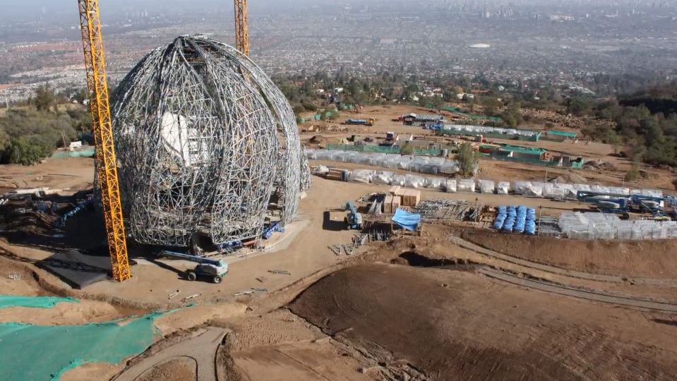 Time lapse photography was used to document the construction of the Temple.